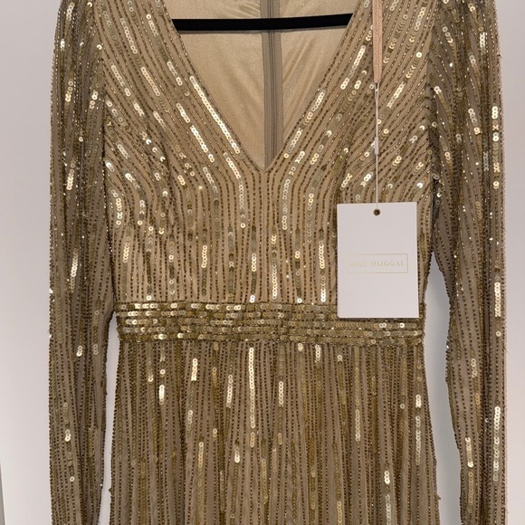 NWT | Mac Duggal 4977 Taupe Gold Sequined V Neck Sleeve A Line Gown Size 4 - Picture 5 of 14